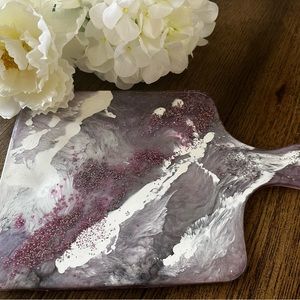 Beautiful Hand Crafted Resin Purple Swirl Glitter Platter/ Tray/ Cutting Board